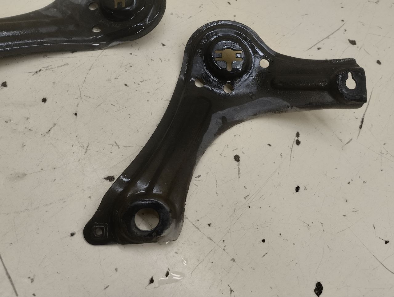 Кронштейн передней балки Hyundai Tucson (TL) 2015-2021 Кронштейн передней балки Hyundai Tucson (TL) 2015-2021