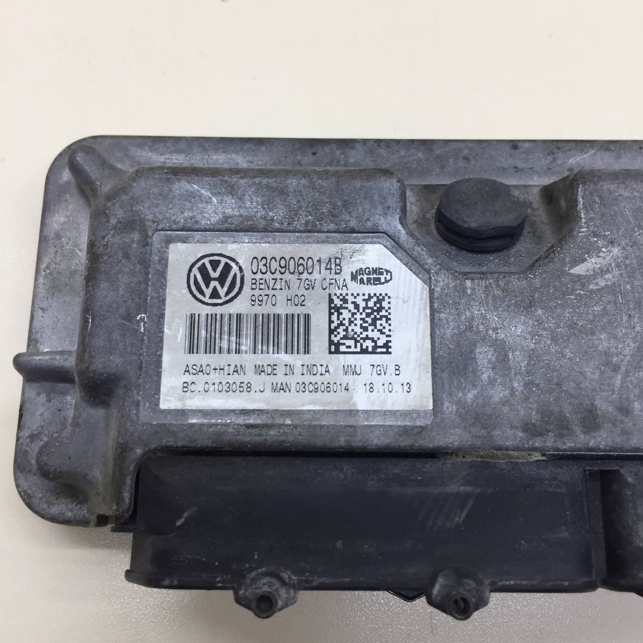 Блок управления двигателем Volkswagen Polo (MK5) 2011-2020