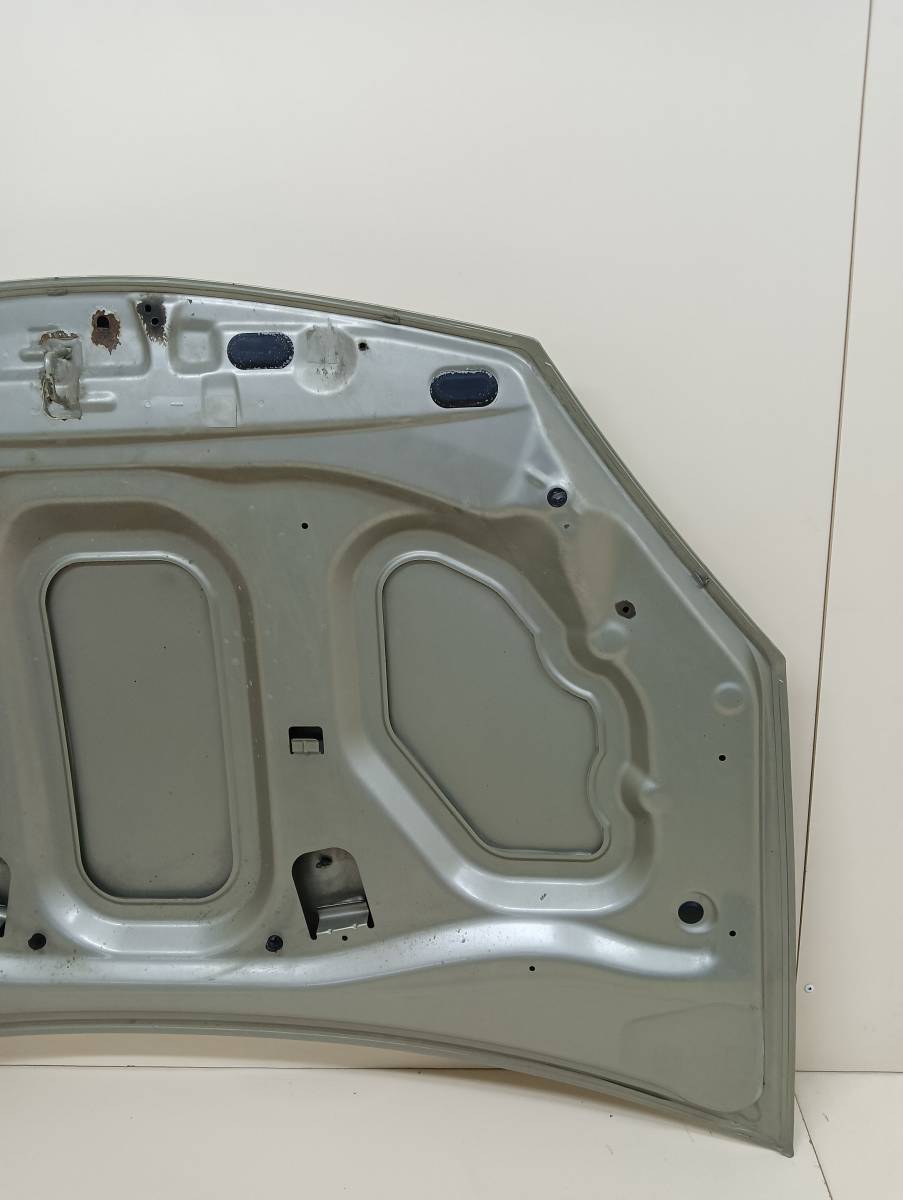 Капот Renault Sandero 2009-2014