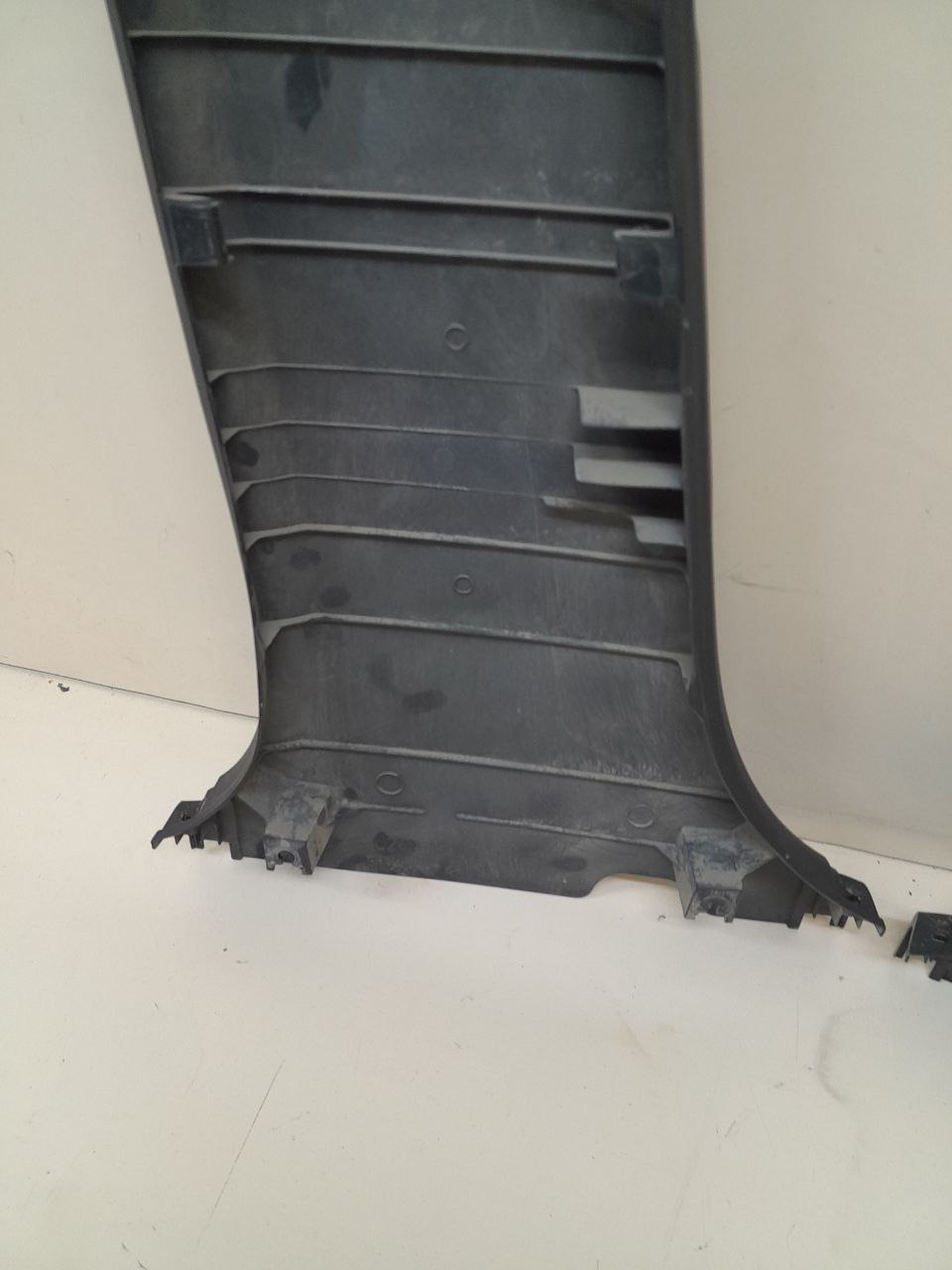 Обшивка стойки Toyota Auris (E150) 2006-2012