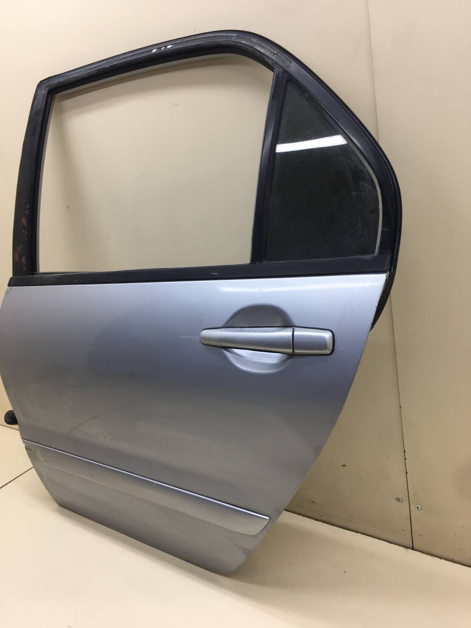 Дверь задняя левая Mitsubishi Lancer 9 (CS/Classic) 2000-2011 Дверь задняя левая Mitsubishi Lancer 9 (CS/Classic) 2000-2011