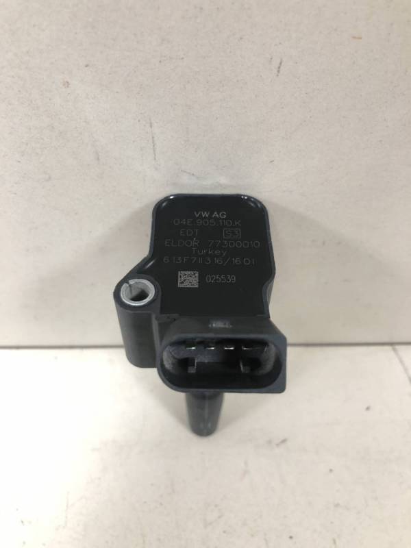 Катушка зажигания Audi A1 (8X) 2010>