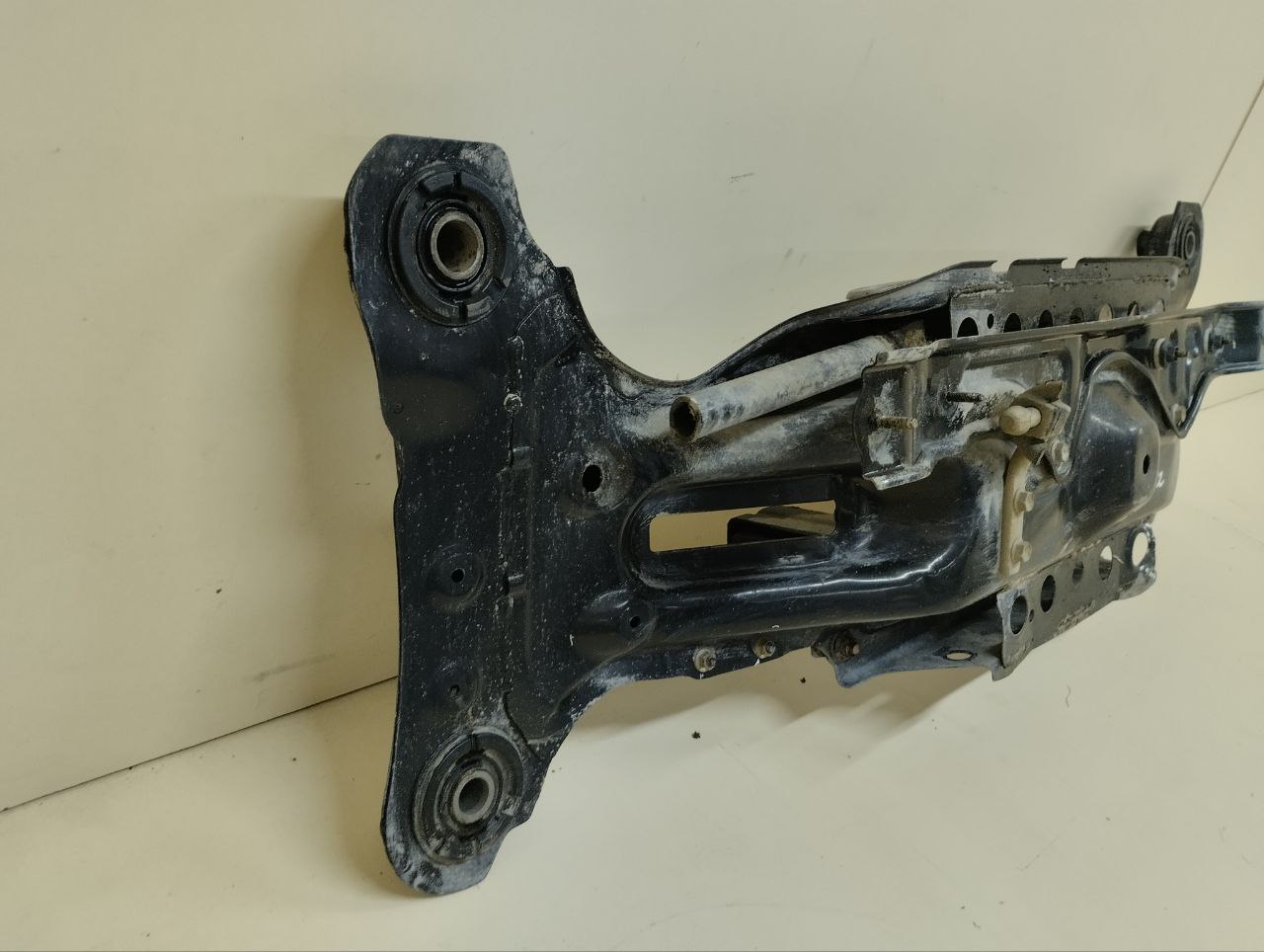 Балка задняя Toyota Camry (V50) 2011-2017 Балка задняя Toyota Camry (V50) 2011-2017