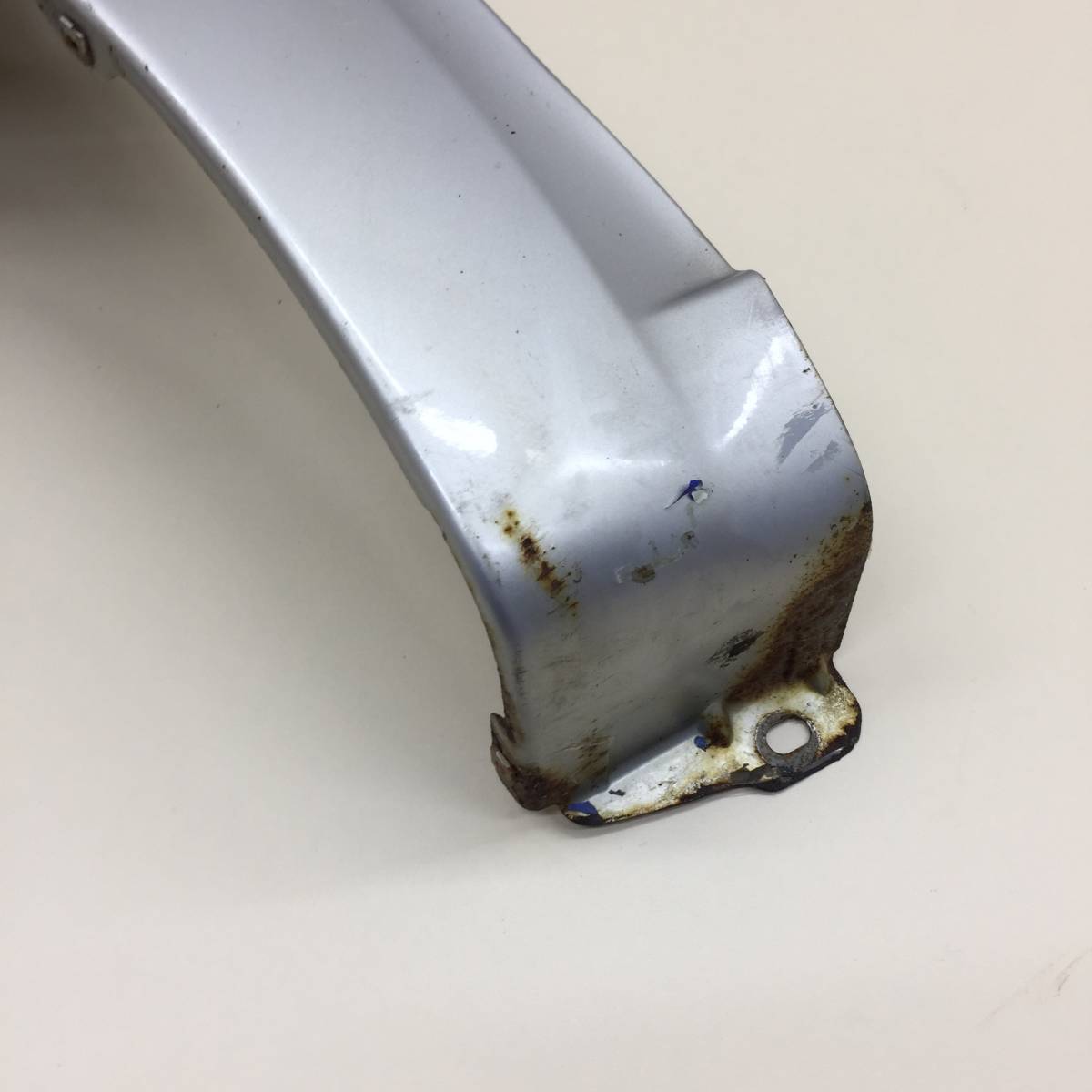 Крыло переднее левое Lada Granta 2011>