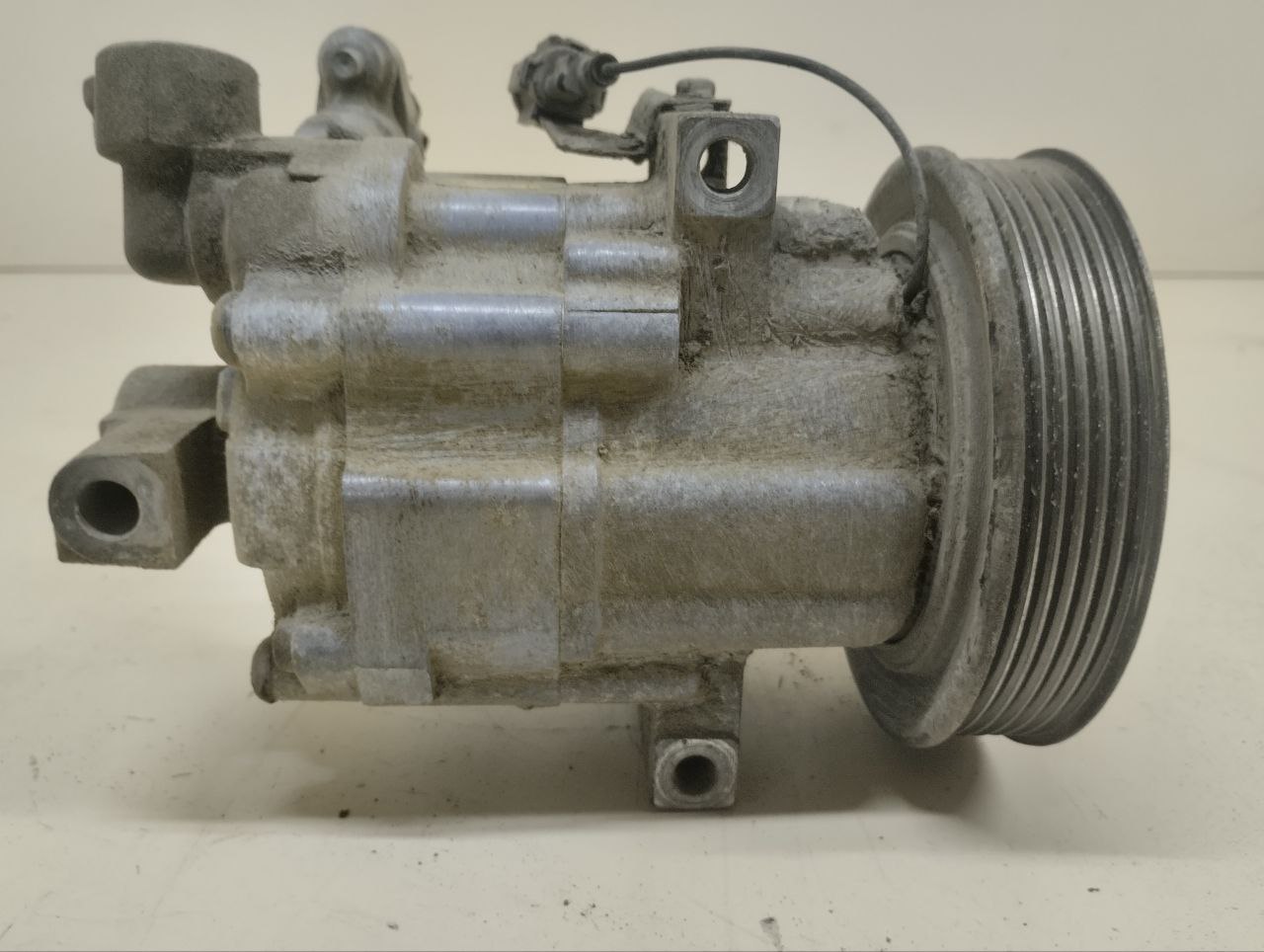 Компрессор системы кондиционирования Nissan Almera (N16) 2000-2006