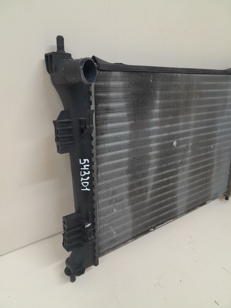 Радиатор охлаждения двигателя Hyundai Solaris (RB) 2010-2017