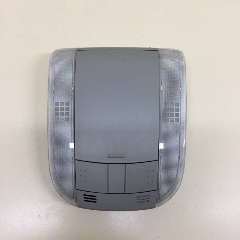 Плафон салонный Toyota Corolla E150 2006-2013 Плафон салонный Toyota Corolla E150 2006-2013
