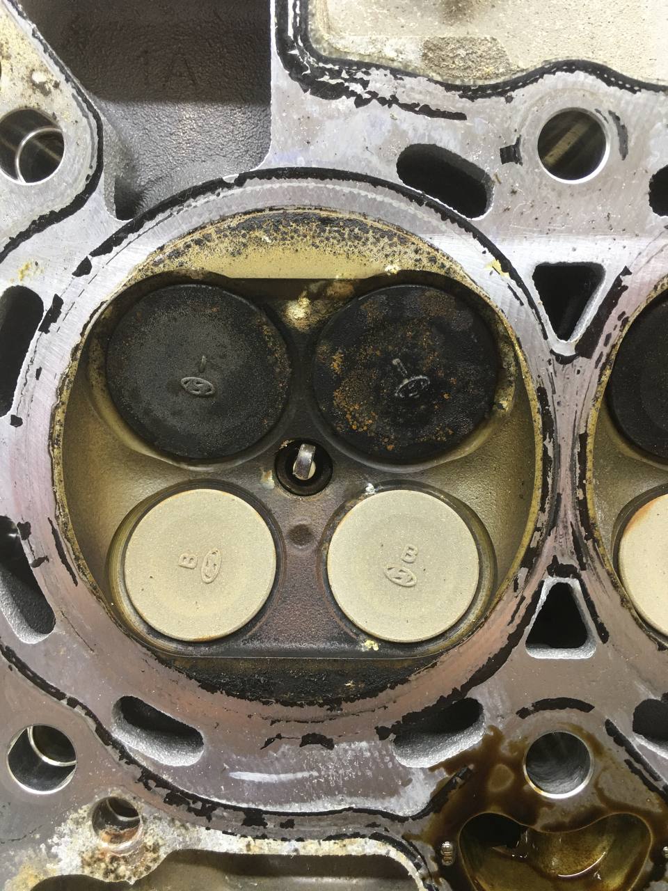 Головка блока цилиндров Kia Ceed (JD) 2012-2018 Головка блока цилиндров Kia Ceed (JD) 2012-2018
