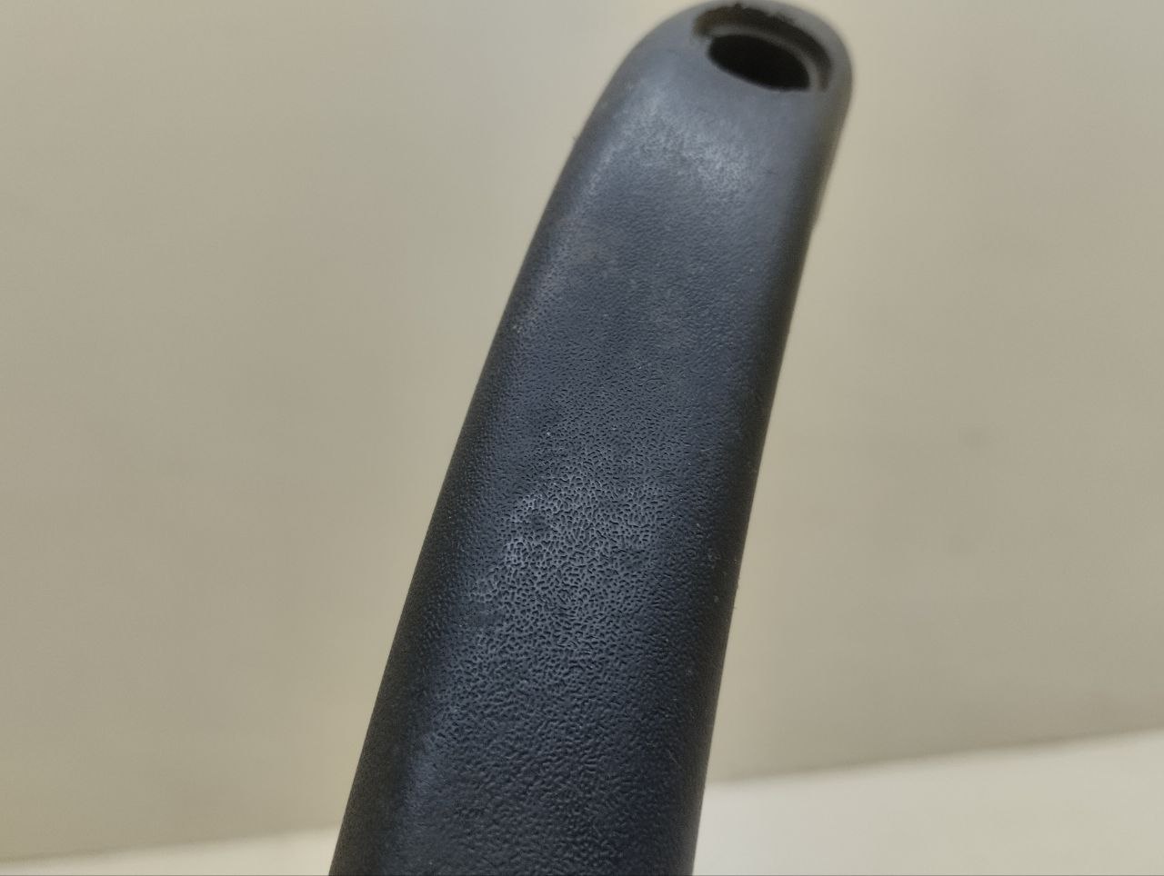 Ручка двери передней внутренняя левая Chevrolet Niva 2002-2009