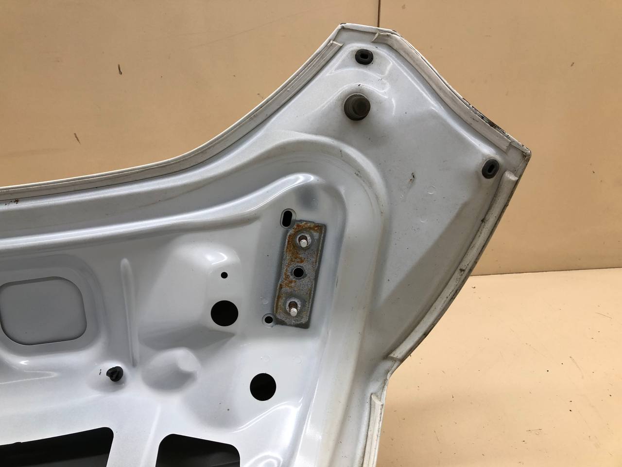 Крышка багажника Ford Focus 3 2011>