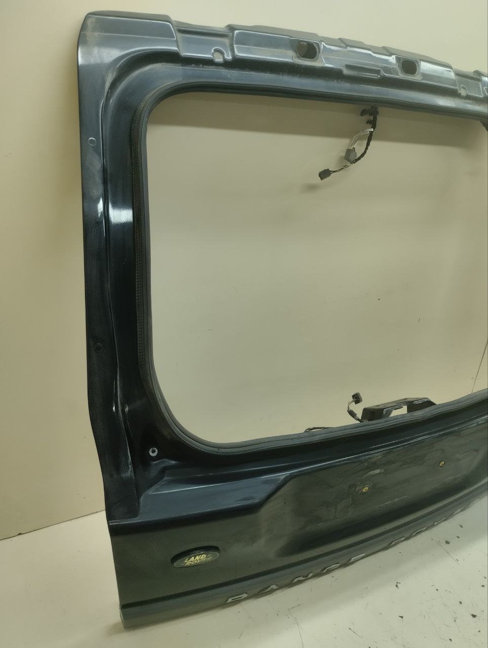 Дверь багажника Land Rover Range Rover Sport 2005-2012 Дверь багажника Land Rover Range Rover Sport 2005-2012