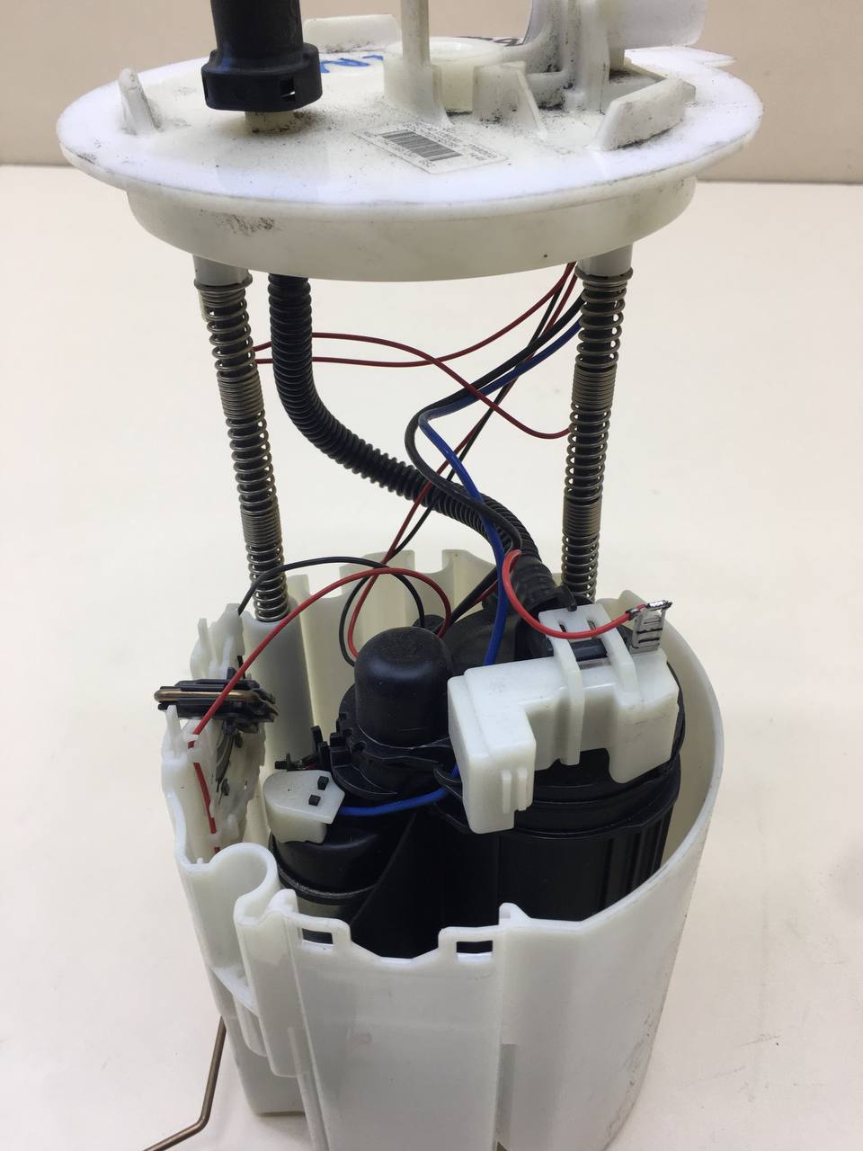 Насос топливный электрический Chevrolet Orlando (J309) 2011-2015