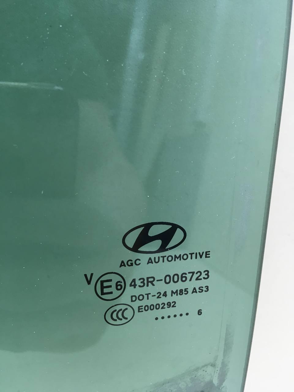 Стекло двери задней левой Hyundai Tucson (TL) 2015-2021