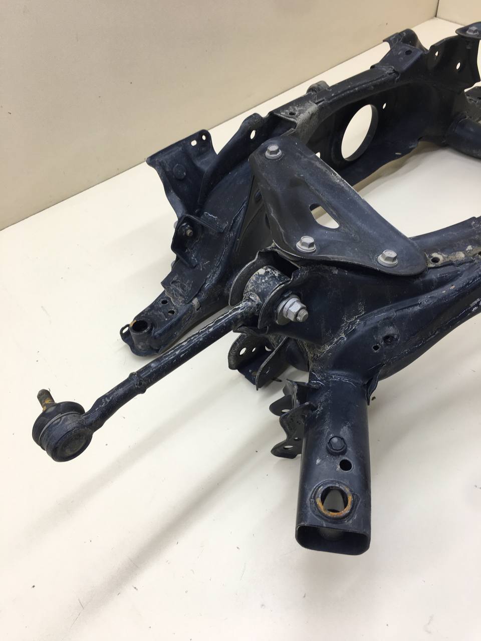 Балка задняя Toyota Rav 4 (XA40) 2013-2019 Балка задняя Toyota Rav 4 (XA40) 2013-2019