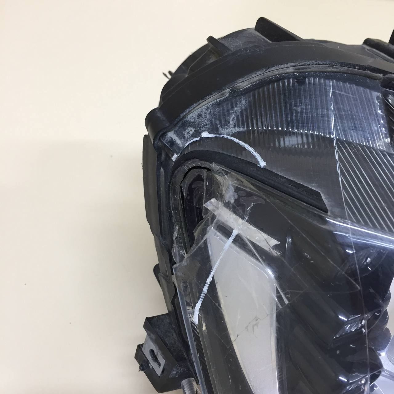 Фара правая Haval H6 2014-2020 Фара правая Haval H6 2014-2020