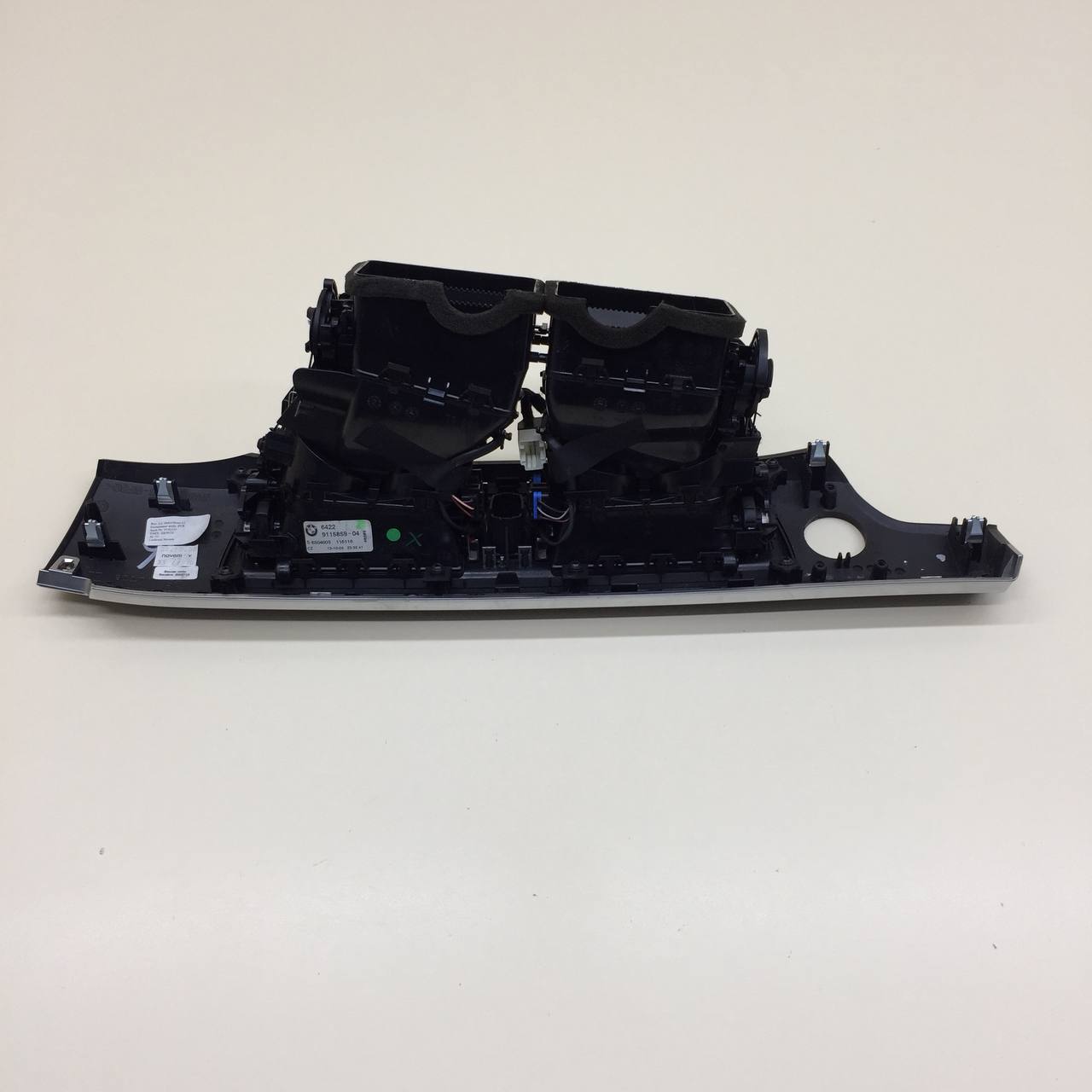 Дефлектор воздушный BMW 7-Series F01,F02  2008-2015