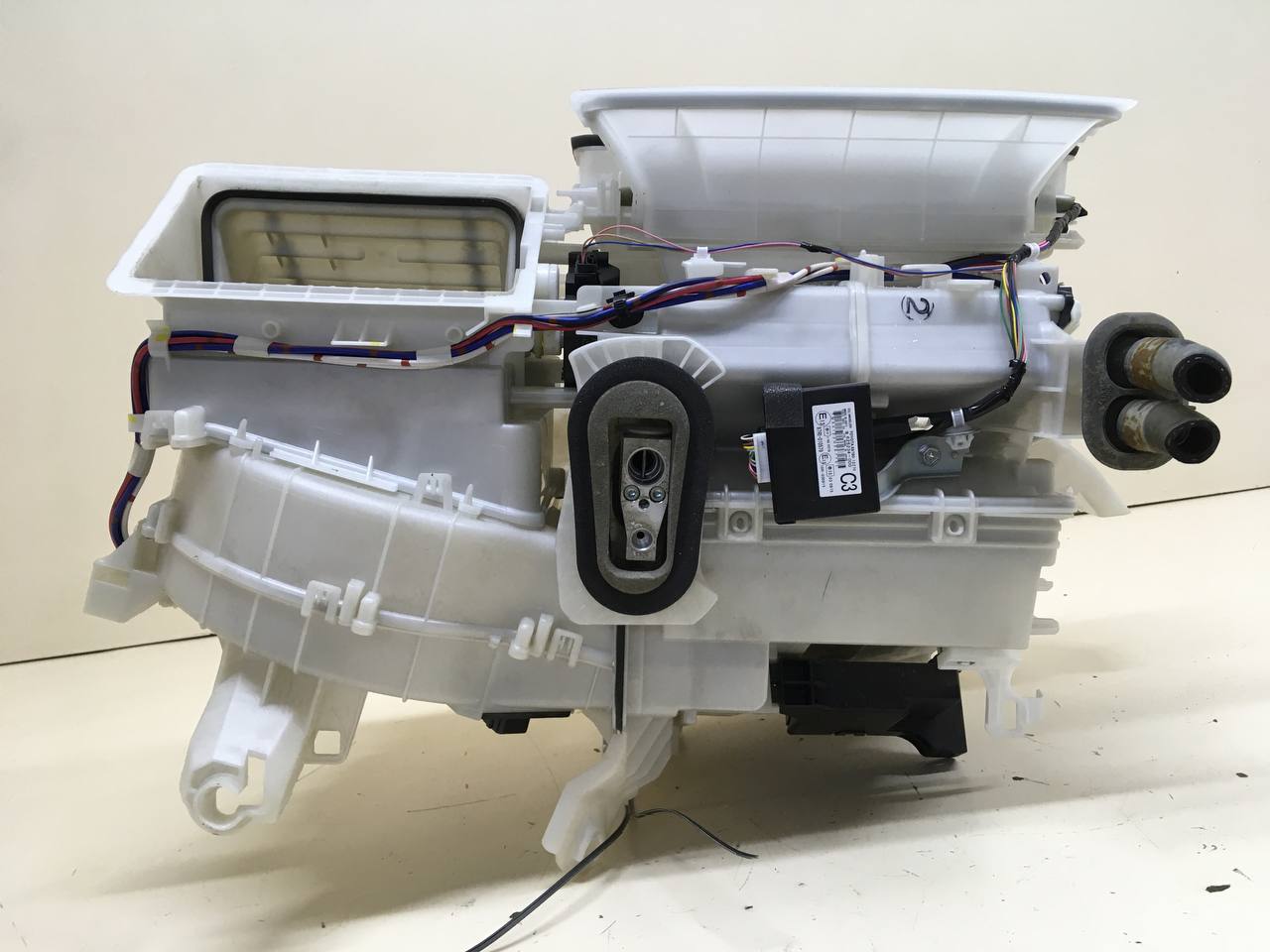 Корпус отопителя Toyota Corolla E150 2006-2013
