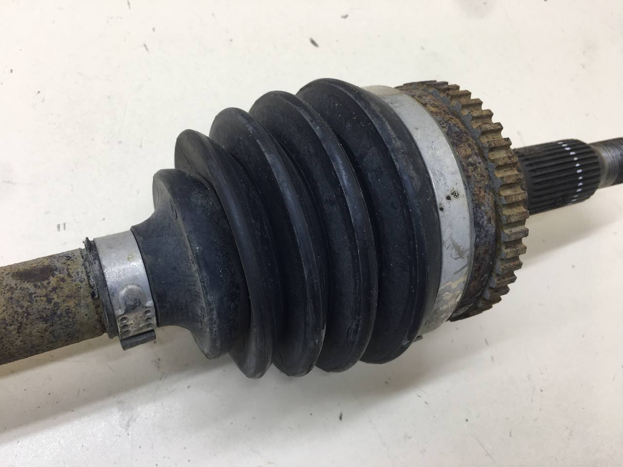 Полуось передняя левая Chevrolet Lacetti (J200) 2003-2013