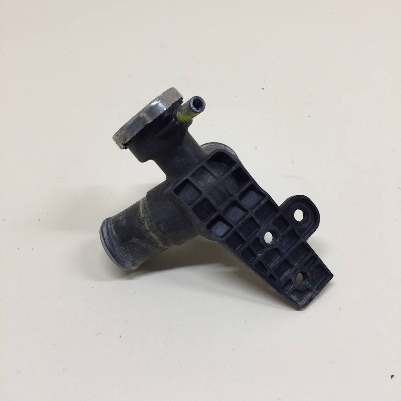 Тройник системы охлаждения Hyundai Solaris (RB) 2010-2017