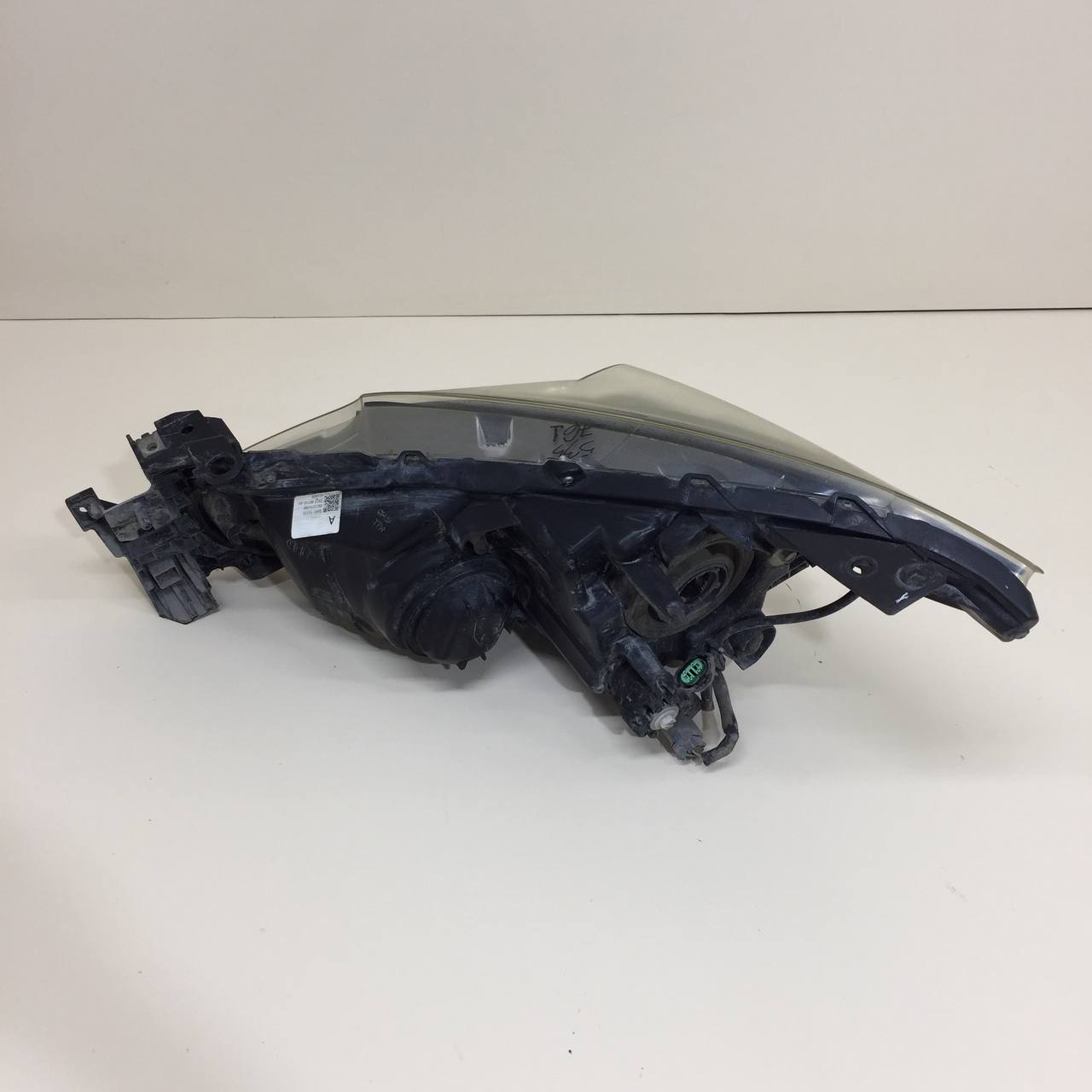 Фара правая Mazda Mazda 3 (BM) 2013-2016 Фара правая Mazda Mazda 3 (BM) 2013-2016