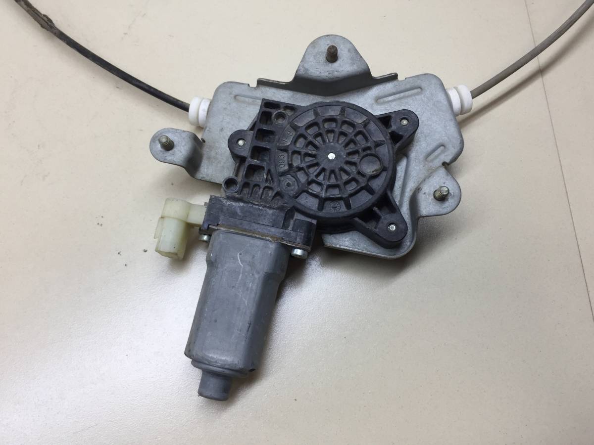 Стеклоподъемник электр. передний правый Kia Picanto (BA) 2005-2011