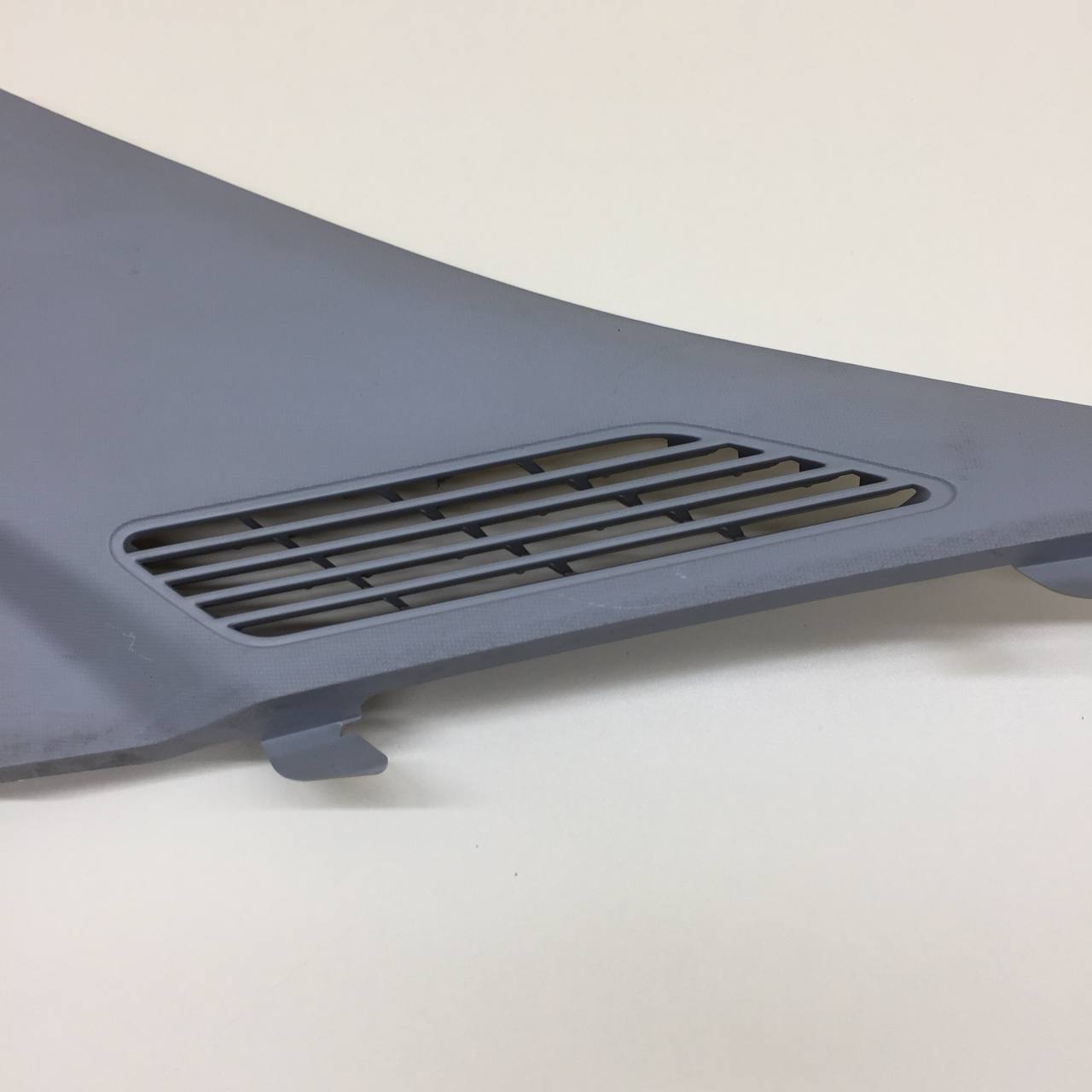 Обшивка стойки Hyundai Elantra (CN7) 2020>