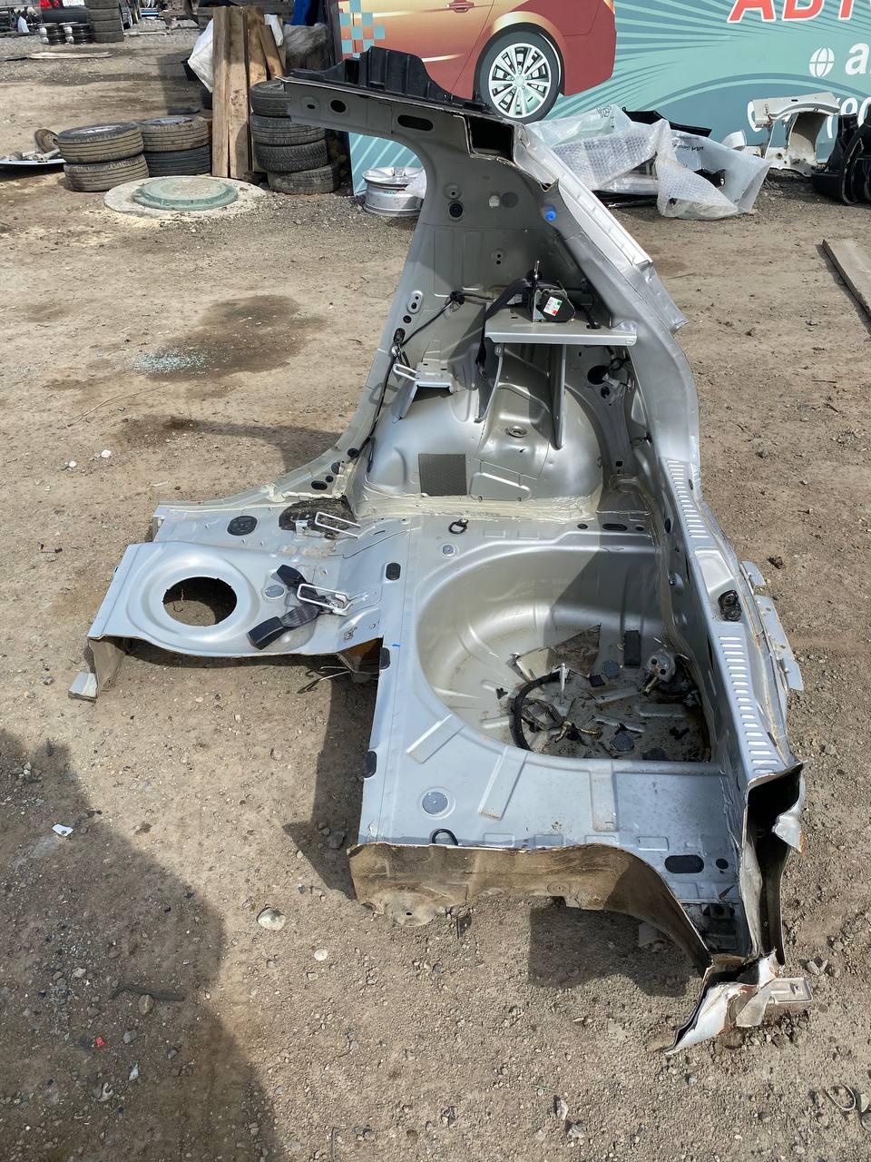 Крыло заднее правое Renault Sandero Stepway (5S) 2014-2022 Крыло заднее правое Renault Sandero Stepway (5S) 2014-2022