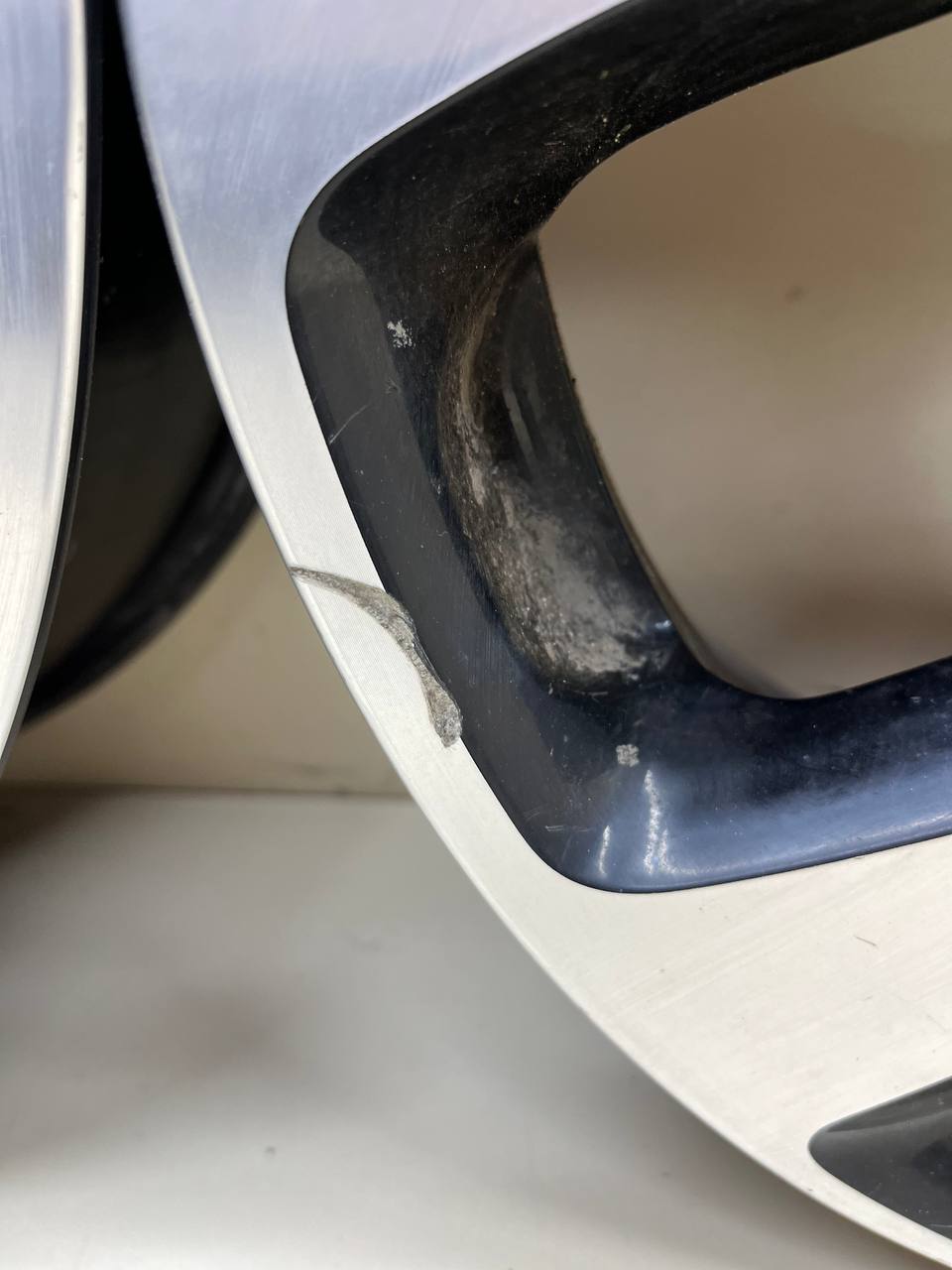 Диски к-кт R17 Литые