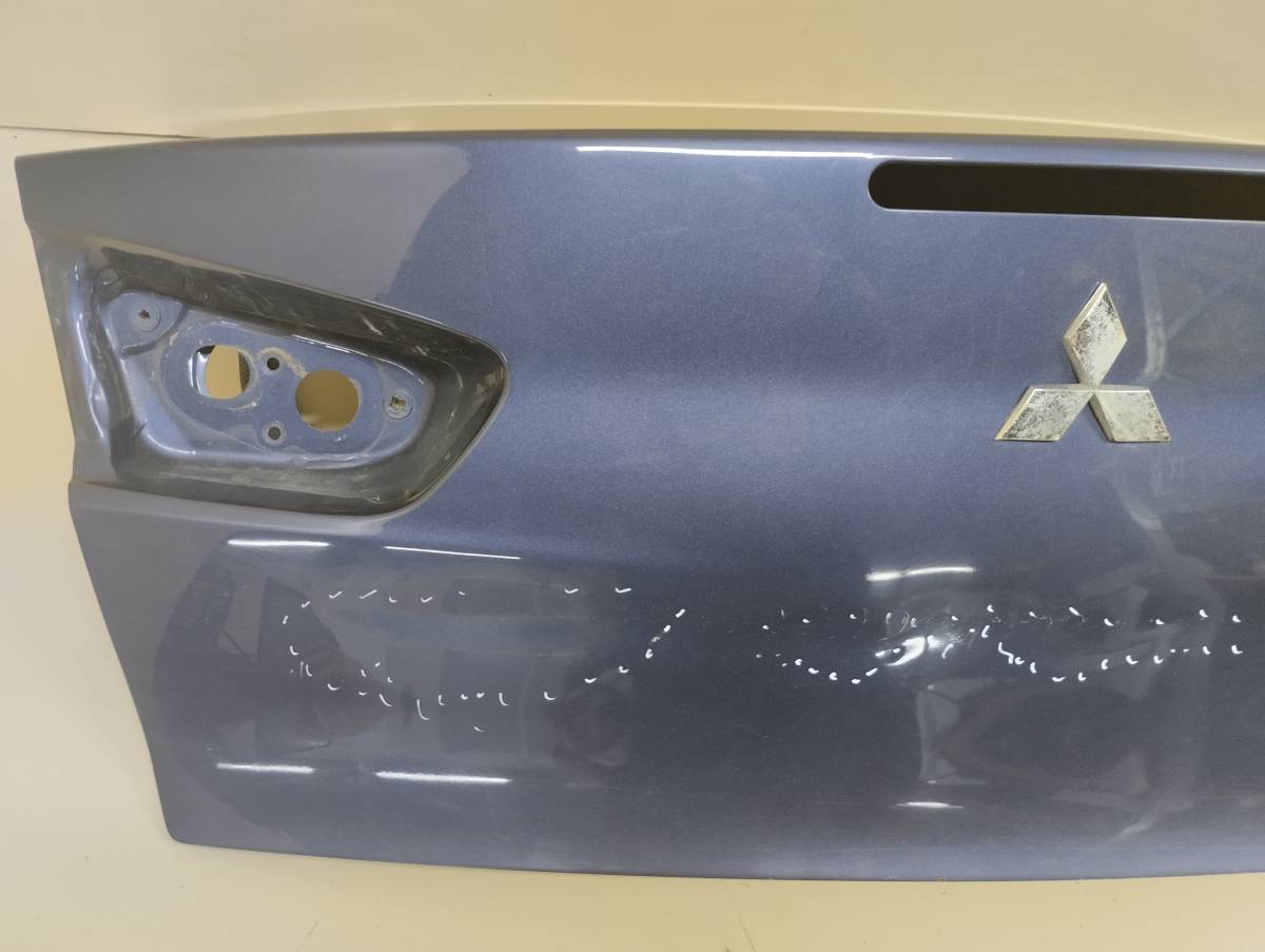 Крышка багажника Mitsubishi Lancer X (CX, CY) 2007> Крышка багажника Mitsubishi Lancer X (CX, CY) 2007>