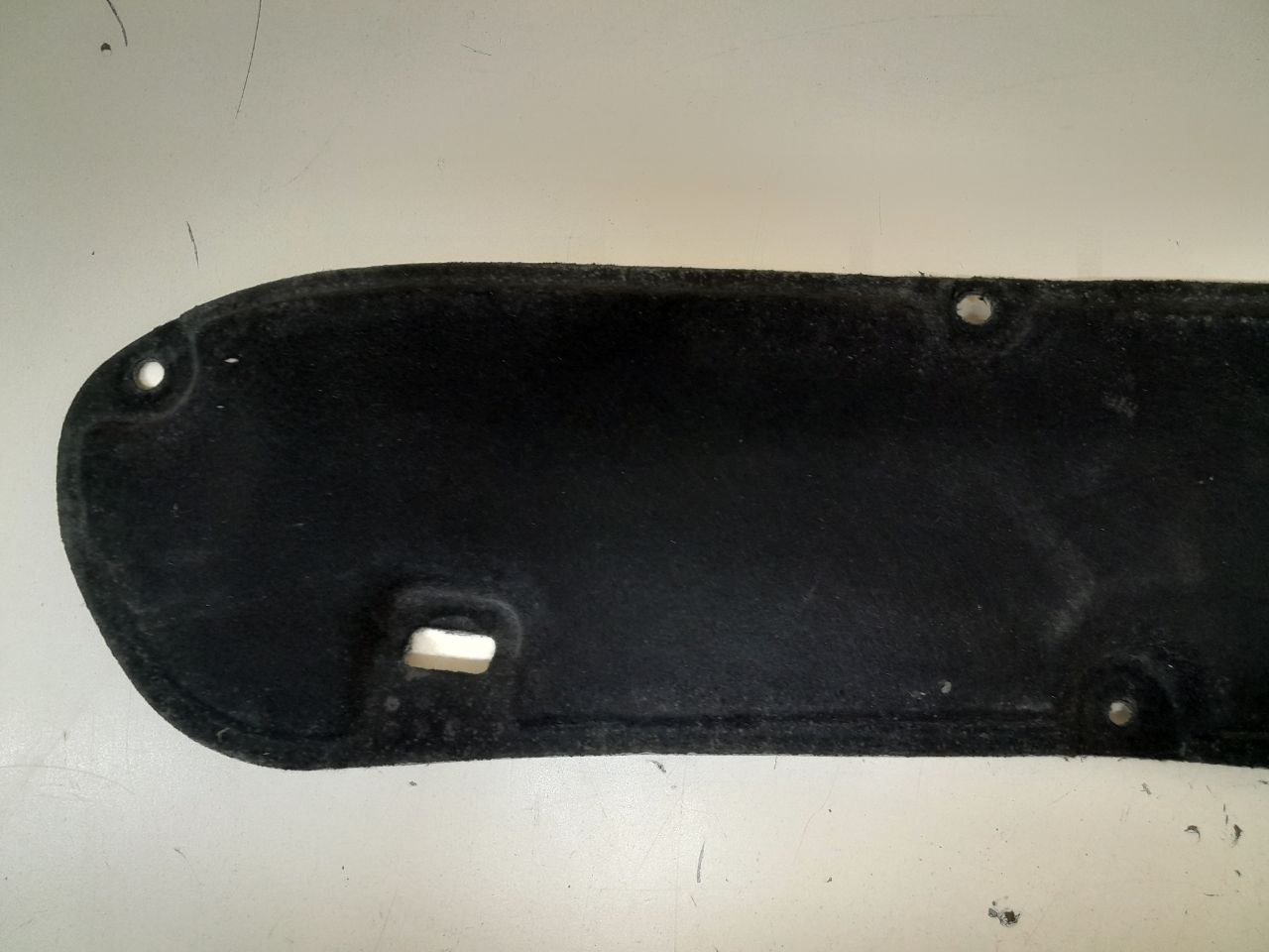 Шумоизоляция капота Peugeot 107 2006-2014 Шумоизоляция капота Peugeot 107 2006-2014