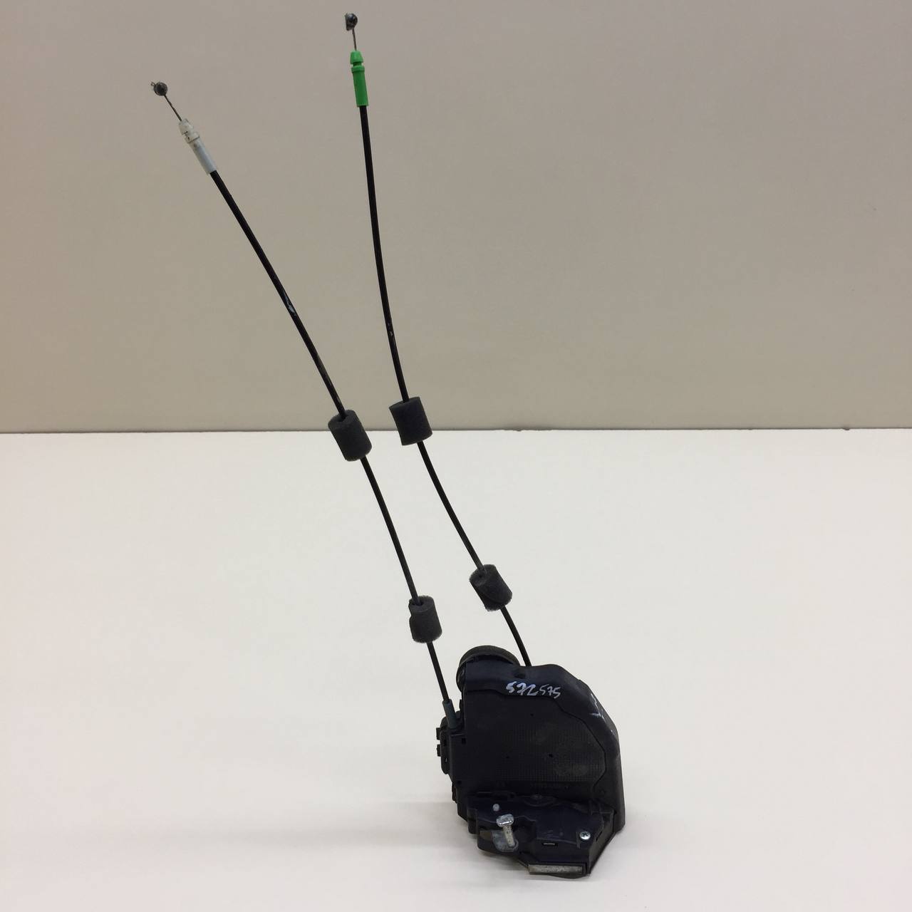 Замок двери задней левой Toyota Rav 4 (A30) 2006-2013 Замок двери задней левой Toyota Rav 4 (A30) 2006-2013