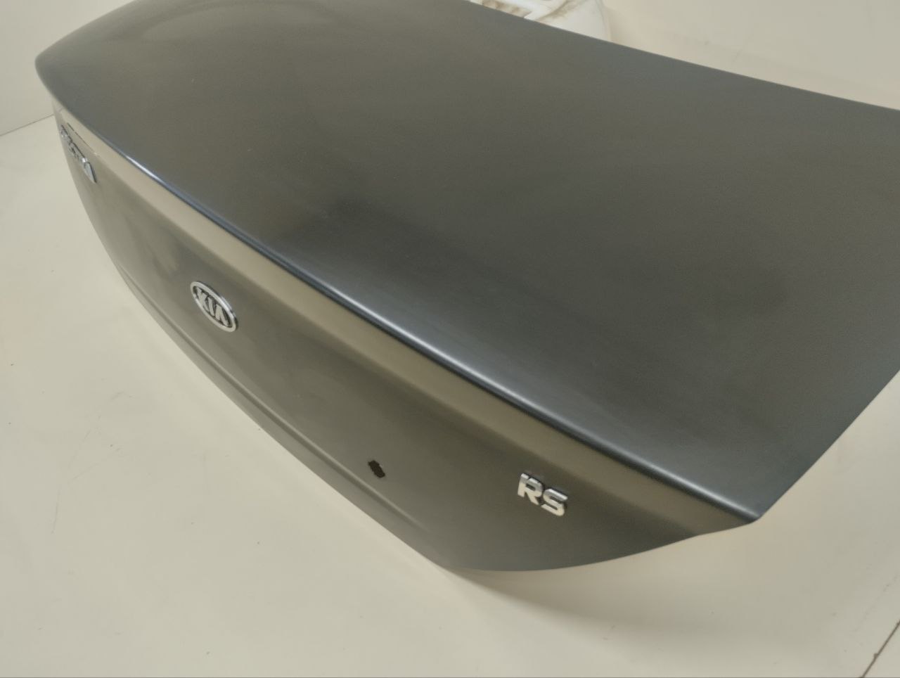Крышка багажника Kia Spectra (SD) 2004-2011 Крышка багажника Kia Spectra (SD) 2004-2011