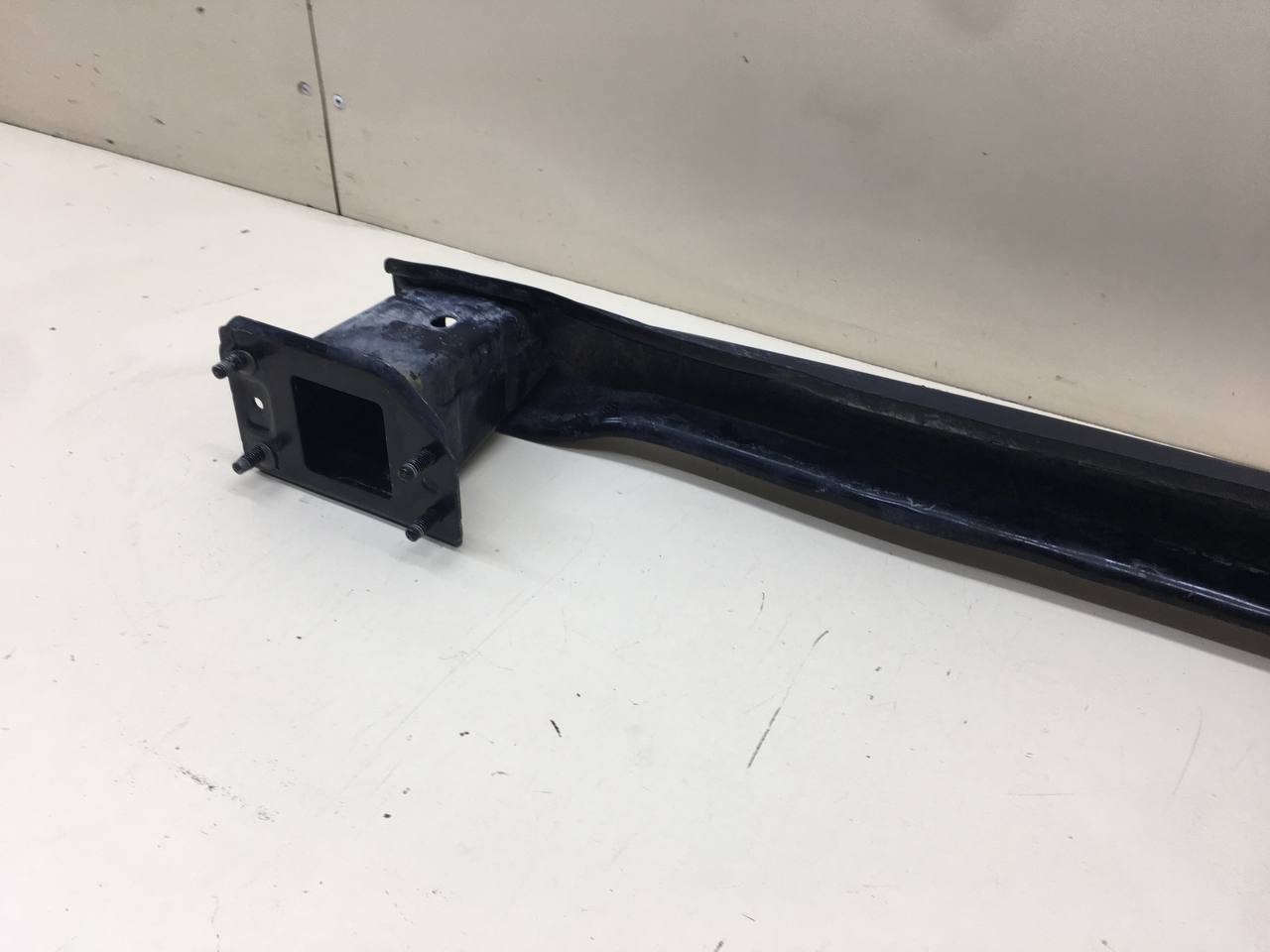 Усилитель заднего бампера Mercedes-Benz C-Class (W205) 2014>