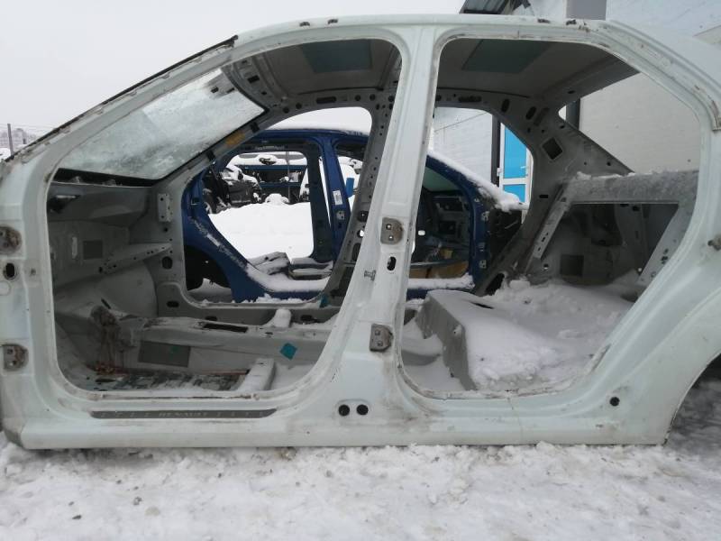 Порог со стойкой левый Renault Logan (1) 2005-2014