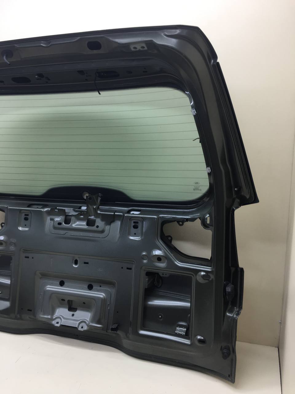 Дверь багажника со стеклом Ford Galaxy 2006-2015