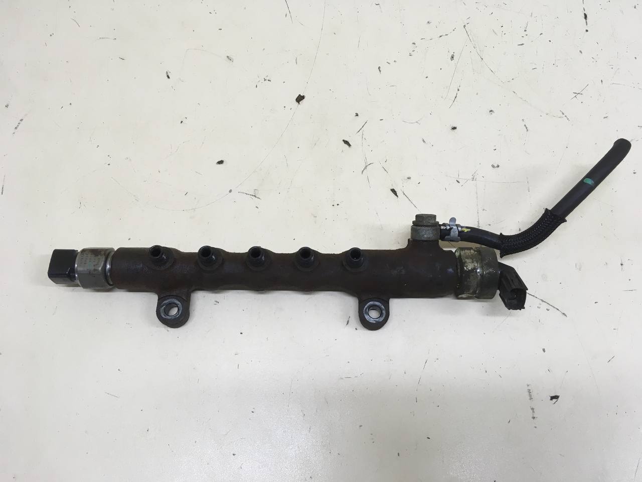 Рейка топливная (рампа) Toyota Rav 4 (XA40) 2013-2019 Рейка топливная (рампа) Toyota Rav 4 (XA40) 2013-2019