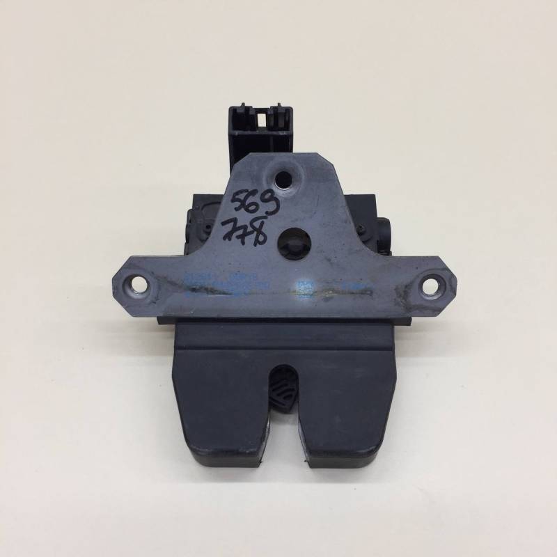 Замок багажника Ford Focus 3 2011>
