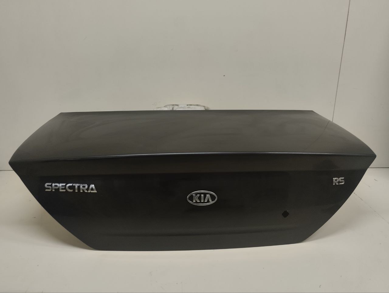 Крышка багажника Kia Spectra (SD) 2004-2011 Крышка багажника Kia Spectra (SD) 2004-2011