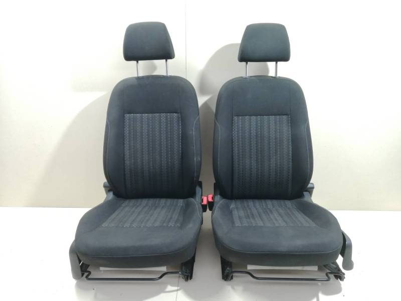 Сиденье (комплект) Volkswagen Polo (MK5) 2011-2020