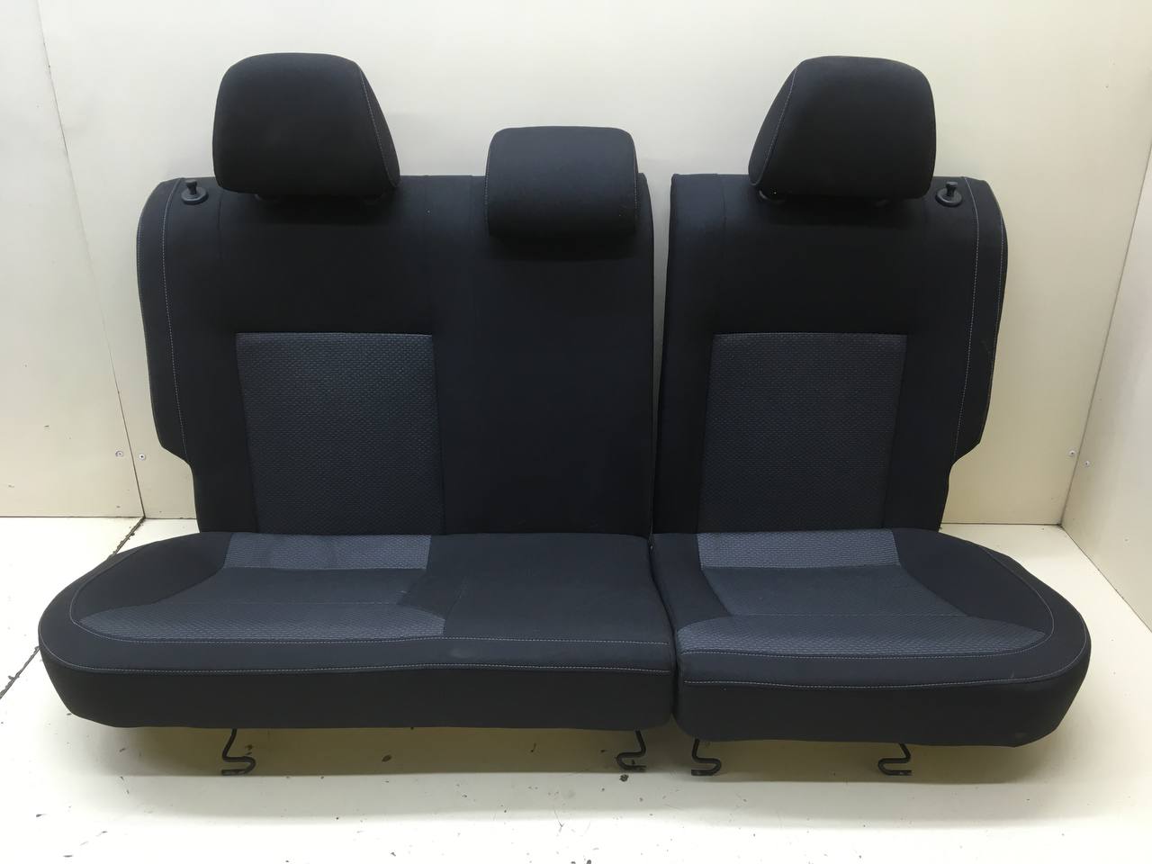 Сиденье (комплект) Volkswagen Polo (MK5) 2011-2020 Сиденье (комплект) Volkswagen Polo (MK5) 2011-2020