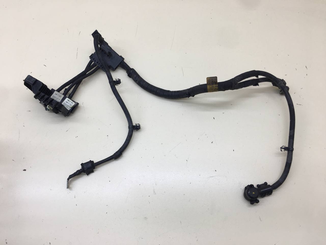 Клемма аккумулятора плюс Hyundai Elantra (MD) 2011-2016