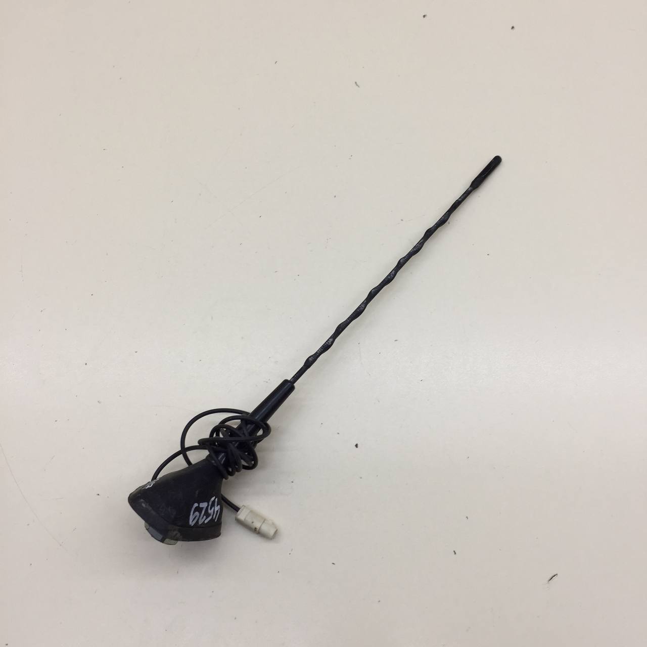 Антенна Lada X-RAY 2016>