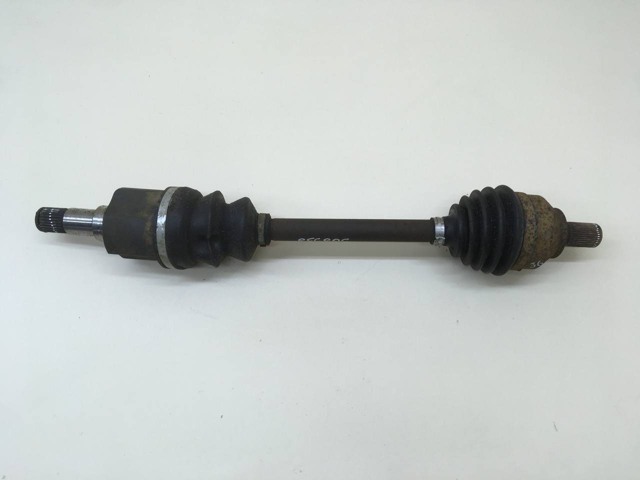 Полуось передняя левая Ford Focus 2 (DA) 2005-2008 Полуось передняя левая Ford Focus 2 (DA) 2005-2008