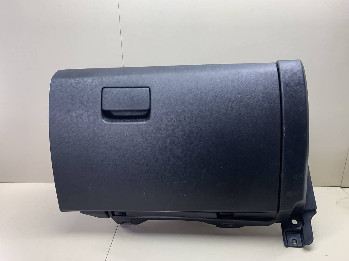 Бардачок Mazda Mazda 6 (GJ) 2013-2022