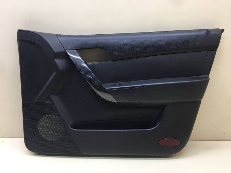 Обшивка двери передней правой Chevrolet Aveo T250 2005-2011