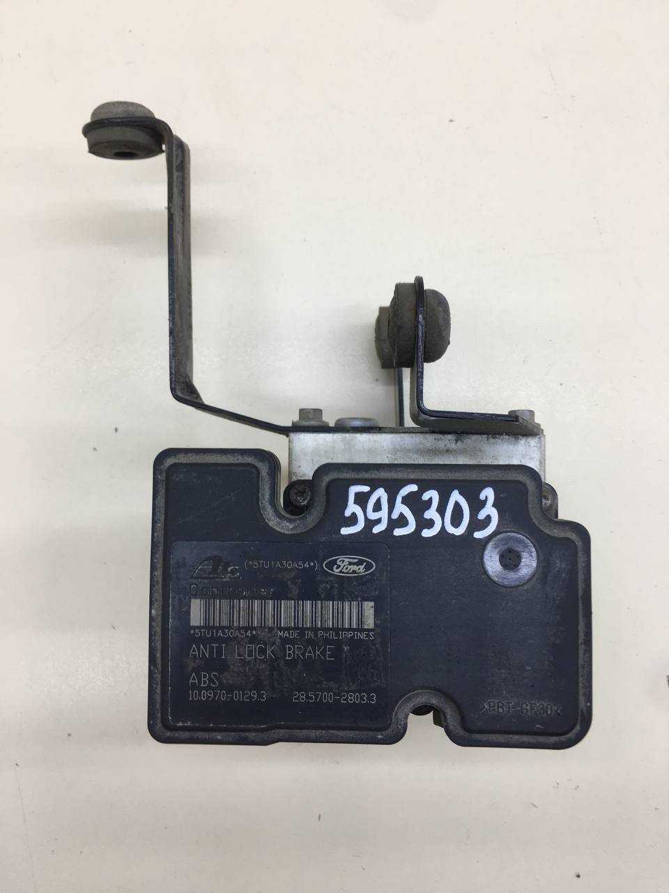 Блок ABS (насос) Ford Focus 2 (DB) 2008-2011 Блок ABS (насос) Ford Focus 2 (DB) 2008-2011