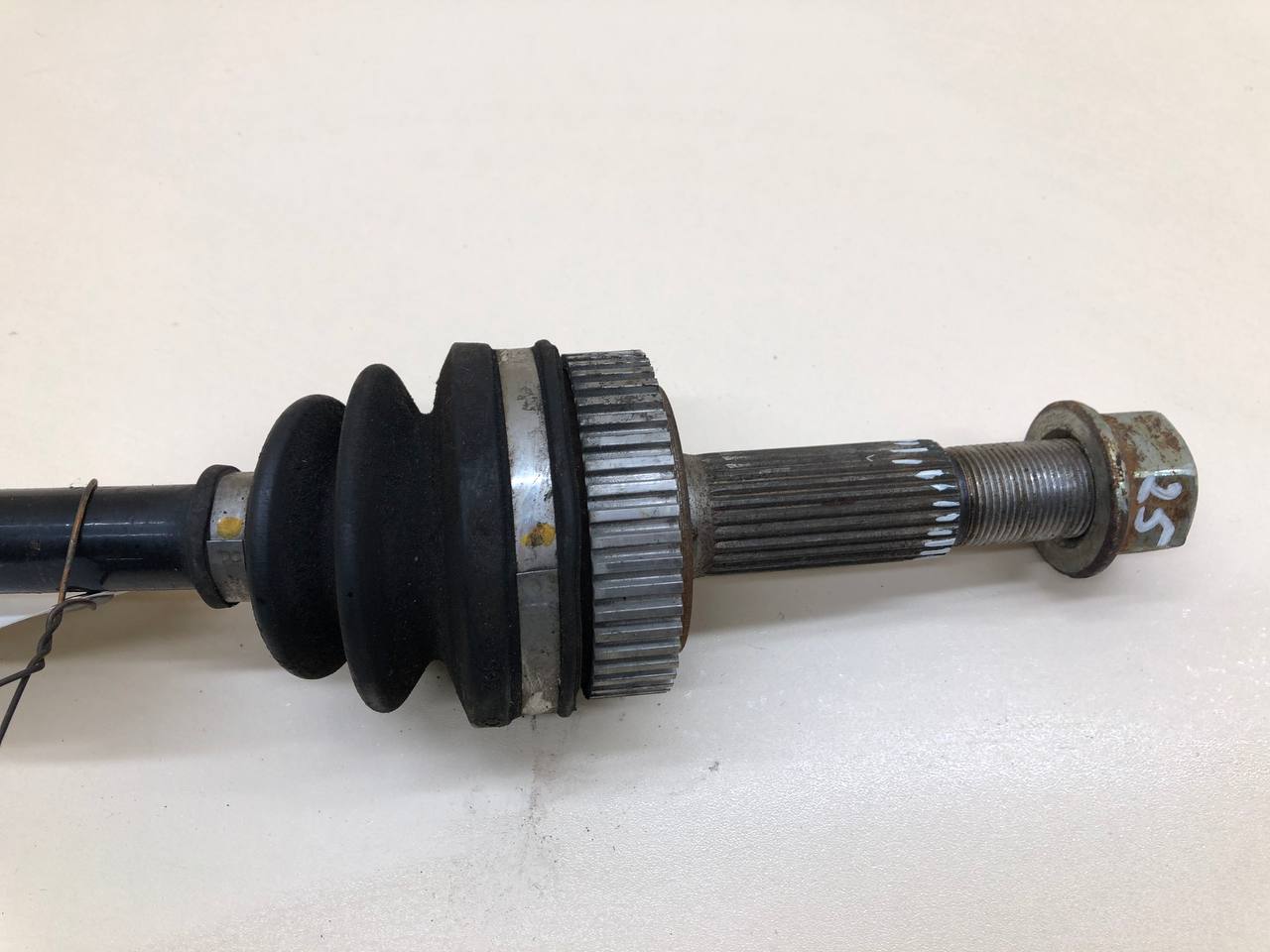 Полуось задняя левая Nissan Qashqai (J10) 2006-2013 Полуось задняя левая Nissan Qashqai (J10) 2006-2013