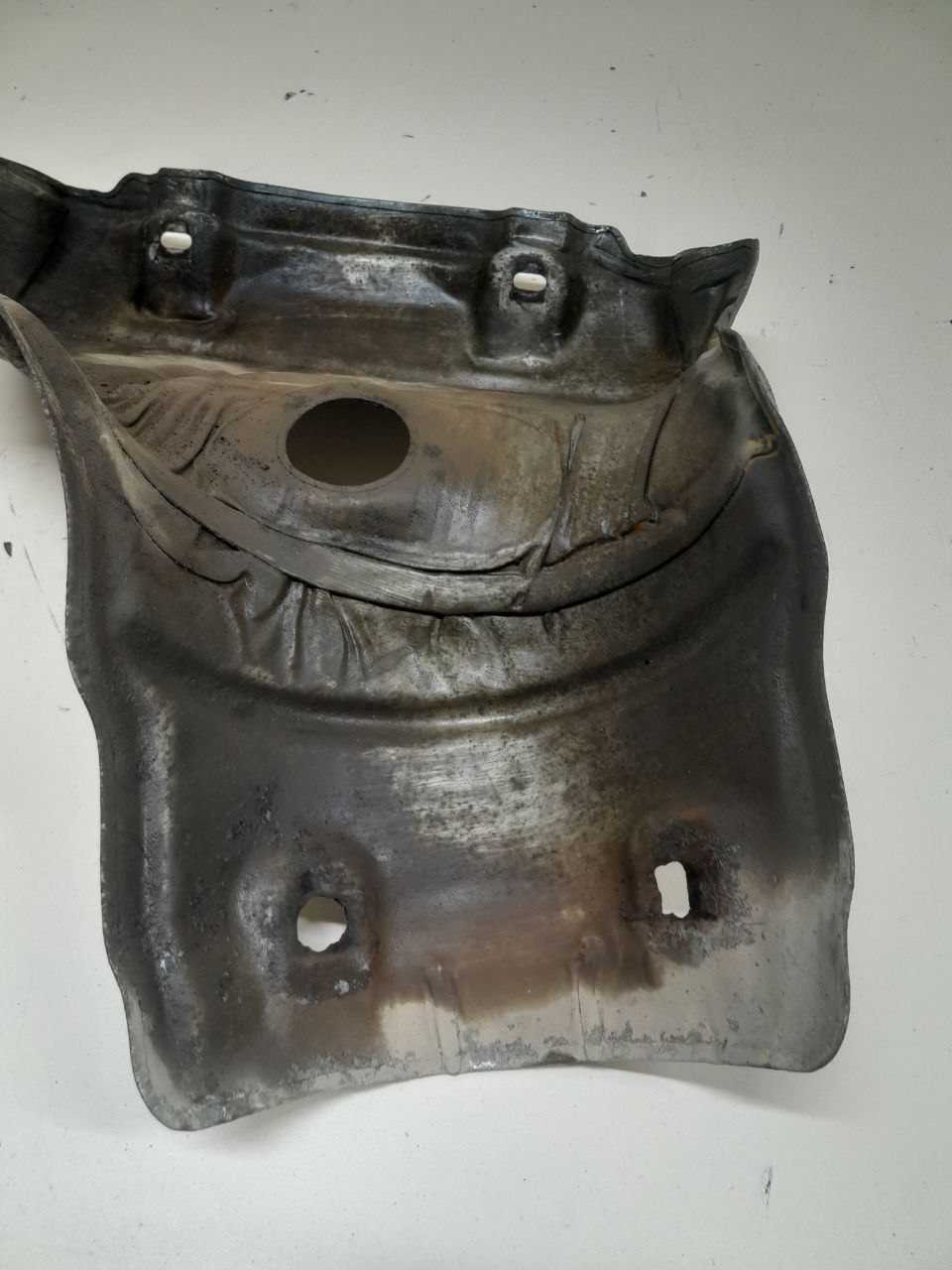 Экран тепловой Ford Focus 2 (DB) 2008-2011