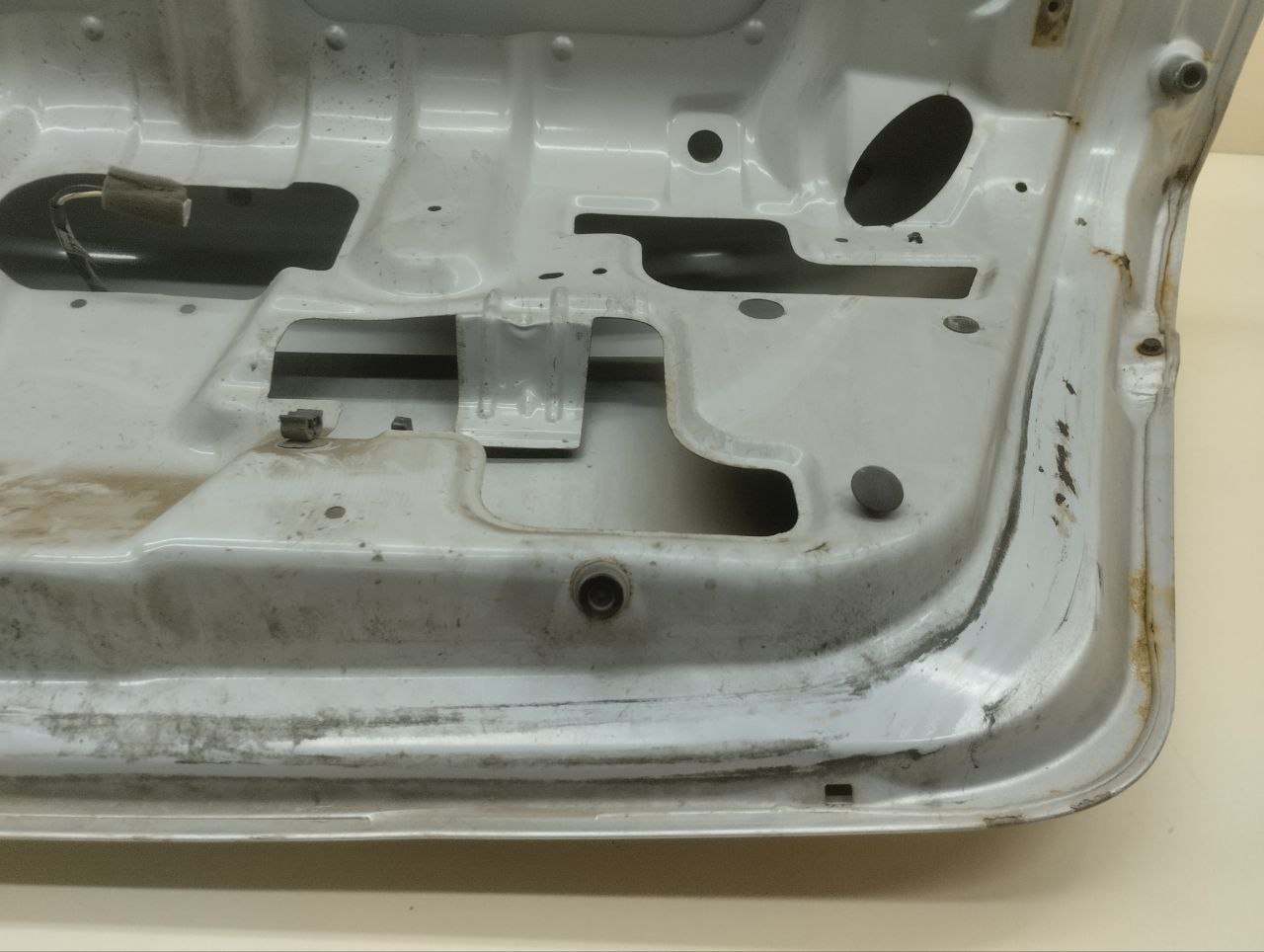 Крышка багажника Chevrolet Aveo T250 2005-2011 Крышка багажника Chevrolet Aveo T250 2005-2011