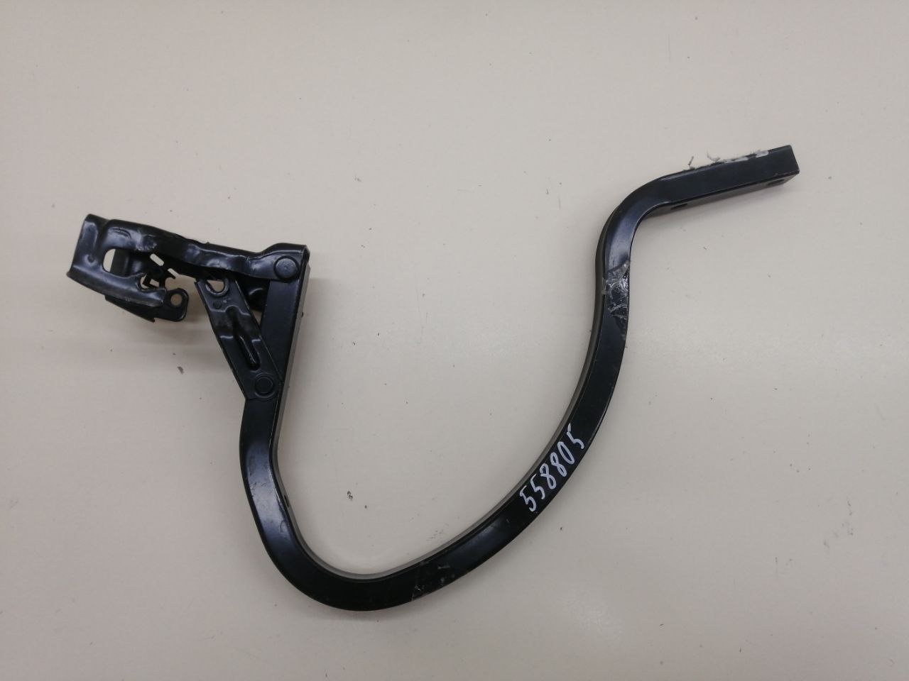 Петля крышки багажника Chevrolet Cruze (J300) 2009-2016